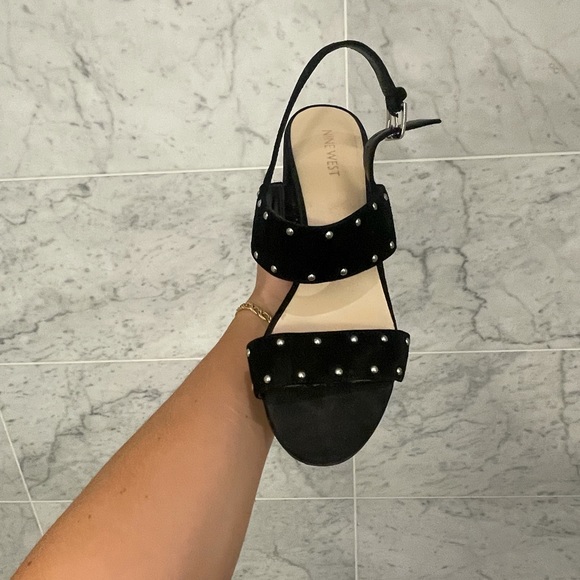 Nine West Block Sandal Heel - Picture 6 of 9